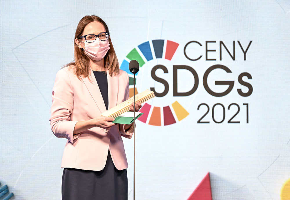 ocenenie CSR summit 2021